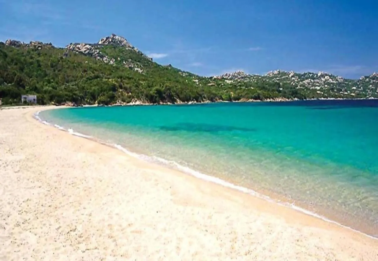 Casa vacanze La Pavoncella Sarda - casa sulla spiaggia - baia di Porto Rafael Palau Italia
